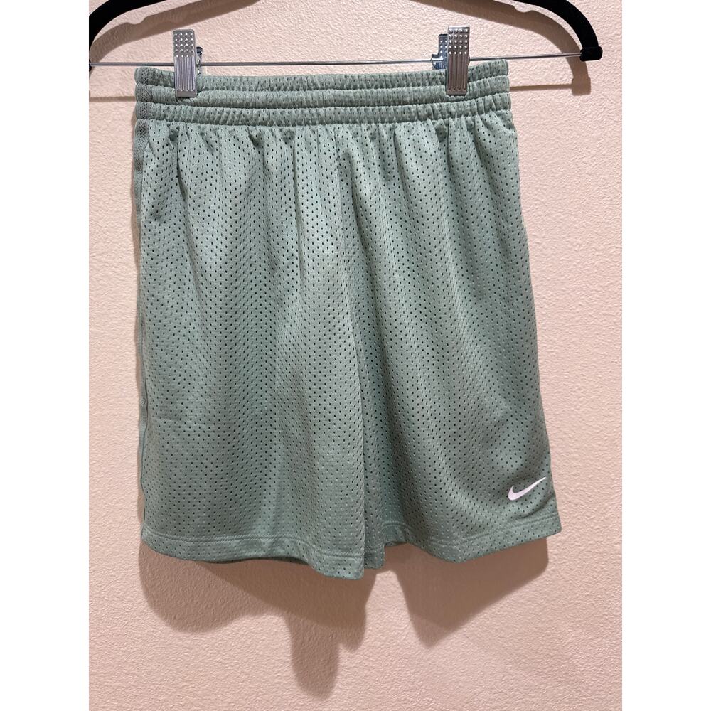 Nike Kids Dri-FIT Mesh shorts medium NEW green